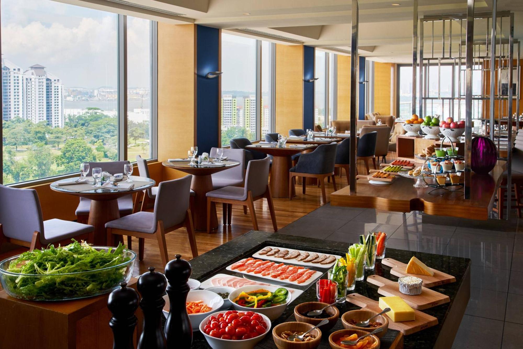 Renaissance Johor Bahru Hotel Exterior foto The Club Lounge at the Renaissance Hotel