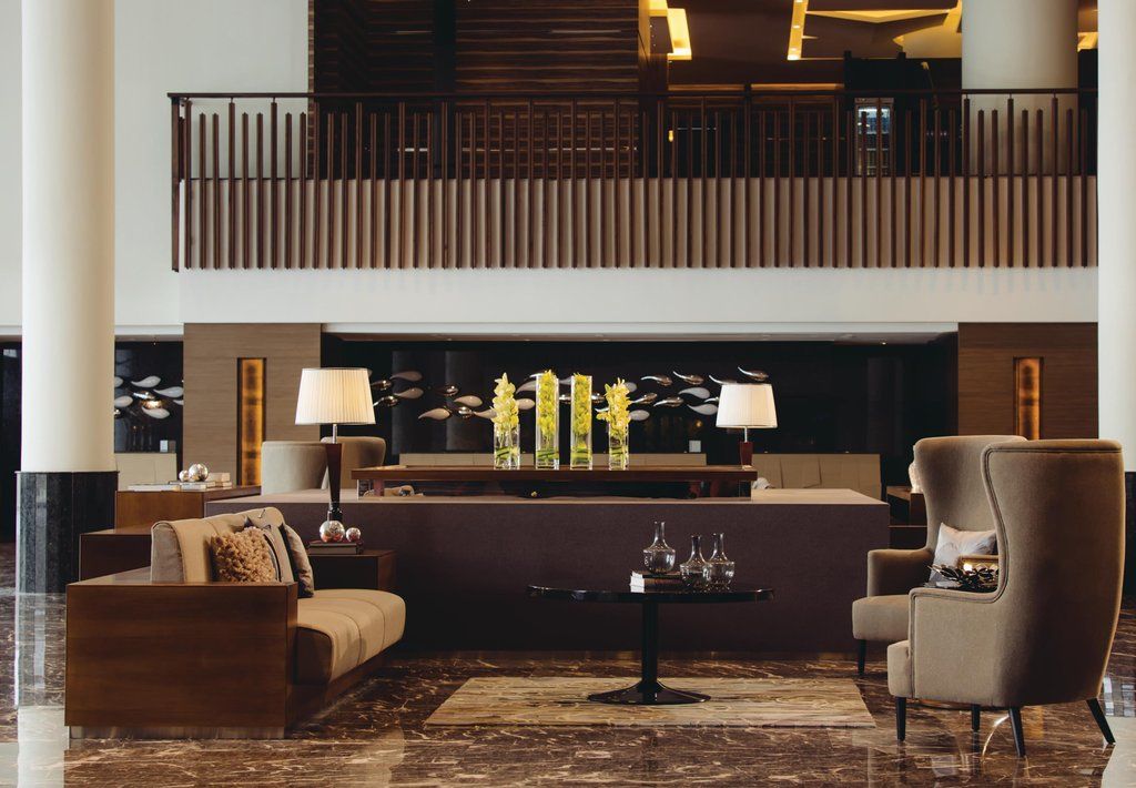 Renaissance Johor Bahru Hotel Exterior foto The lobby of the hotel